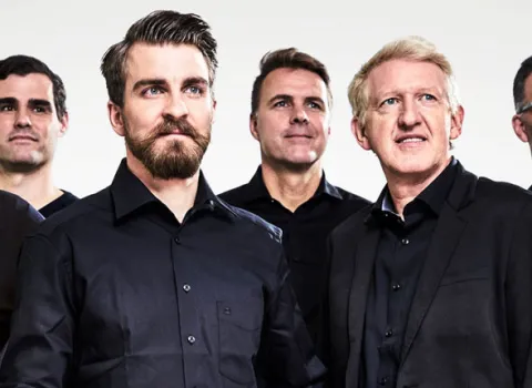 Gruppe von Energie-Experten