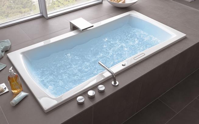 Badewanne Jucunda von Mauersberger