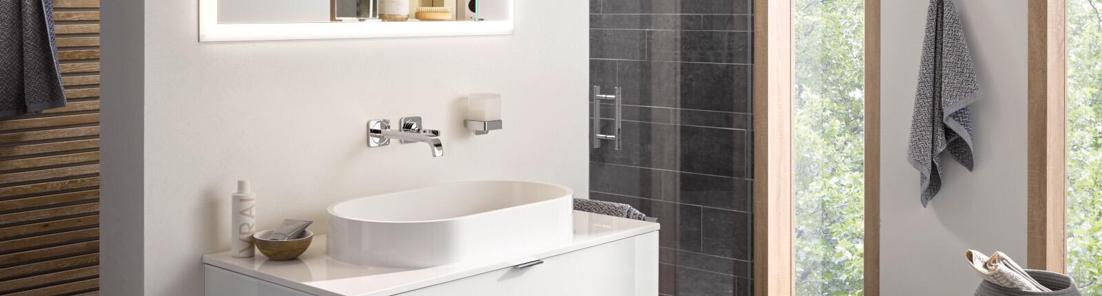 Emco Prime Lichtspiegelschrank