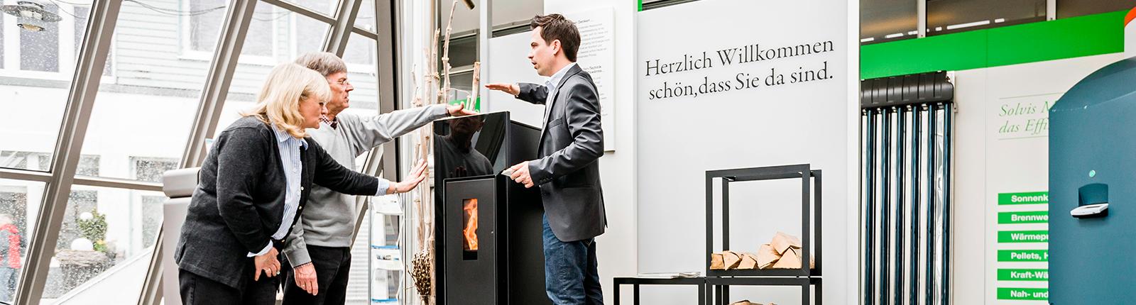 Menschen im Dialog, Beratungsgespräch Heizungsmodernisierung